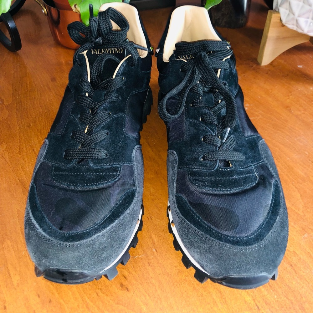 Valentino Garvani Camo print Sneakers